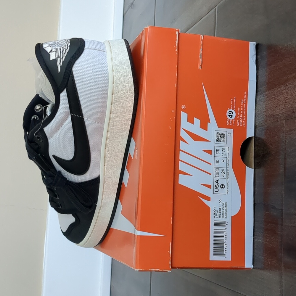 Jordan 1 Retro AJKO Low Black & White